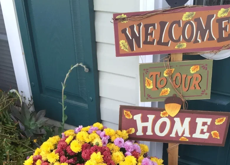 Fall Front Porch Decor Ideas with Pumpkins, Planters and Wreaths